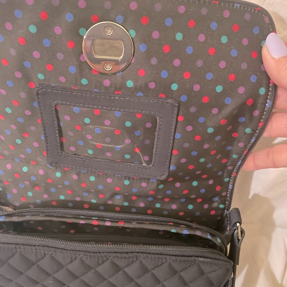 Vera Bradley Crossbody. - Picture 2 of 2